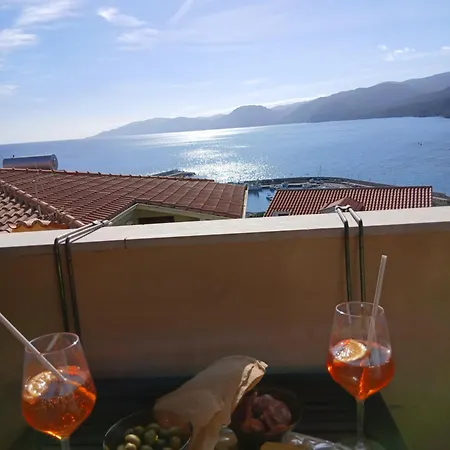 Bella Vista *